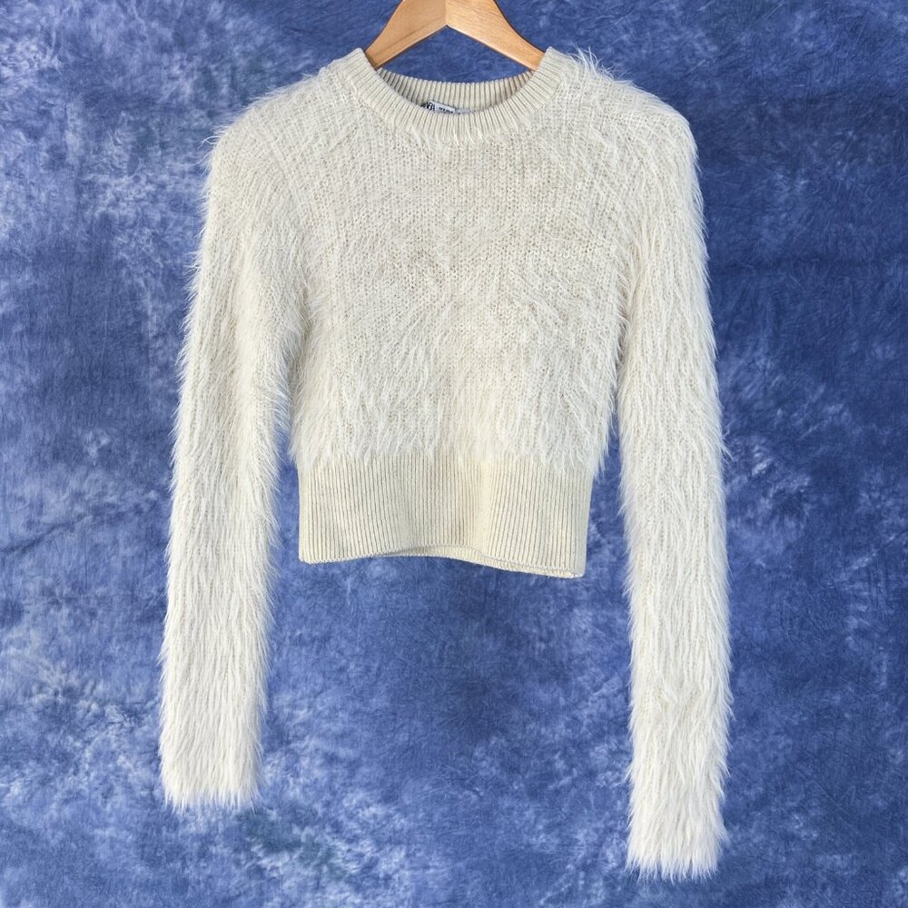 Zara Ivory Fuzzy Cropped Sweater Sz S
